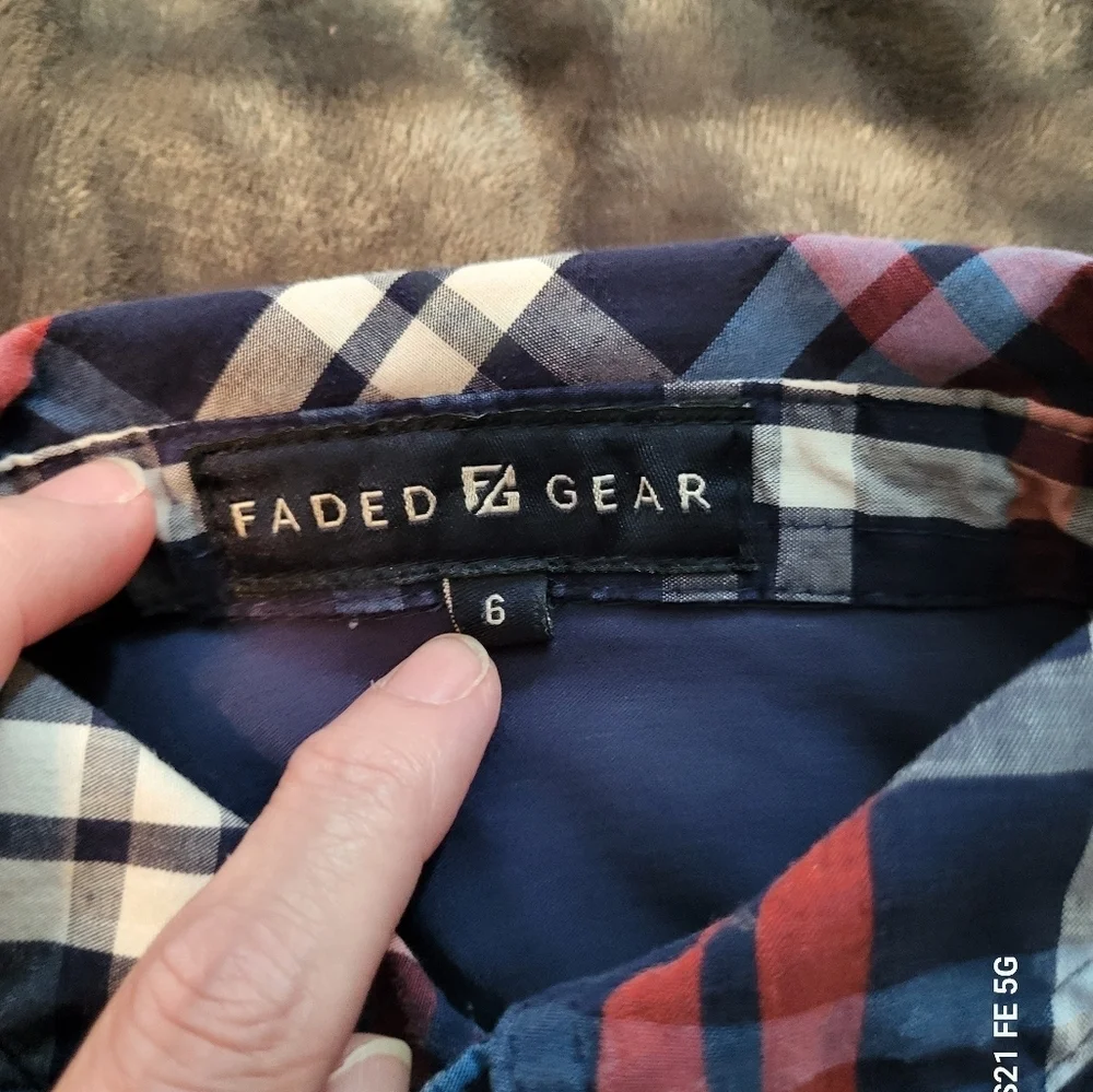 🩷 3/$15 Boys (S[6]) 2-piece Old Navy & Faded Gear Plaid Long Sleeve Shirts, EUC